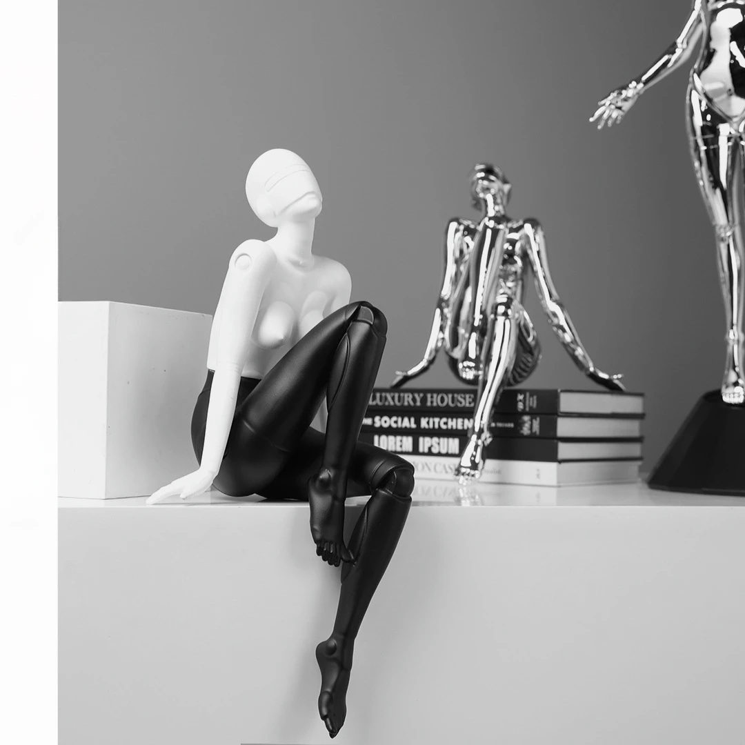 Hajime Sorayama modern science and technology decoration cabinet decoration machinery goddess figure sculpture tabletop