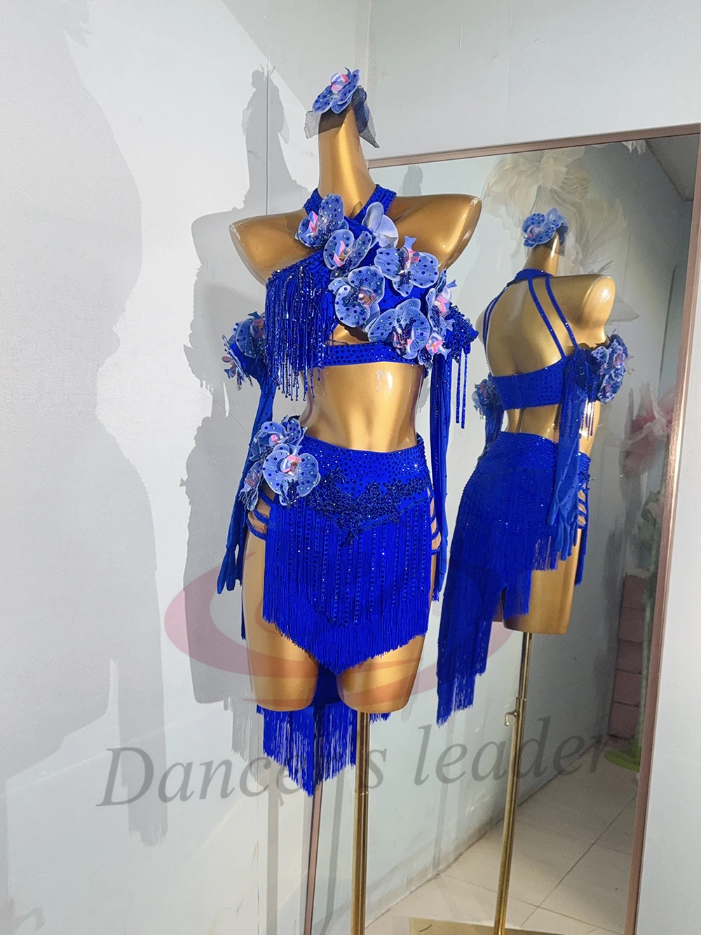 ชุดเดรสเต้นลาตินสำหรับผู้ใหญ่และเด็ก ดีไซน์หรูหราประดับดอกไม้ฉลุลาย บราสำหรับเต้นชาชา แซมบ้า ประดับด้วยคริสตัล AB เหมาะสำหรับการแสดง