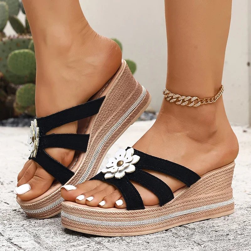 

Летние женские босоножки на танкетке с цветочным декором, модные женские шлепанцы на массивной платформе, удобные женские сандалии на толстой подошве, Mujer 2025