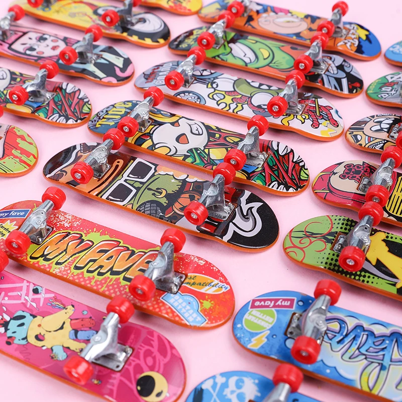 

5pcs Metal Bridge Finger Skateboard Frosted surface double warping plate Mini Skateboard Finger Birthday Toys Kids Favor Gifts