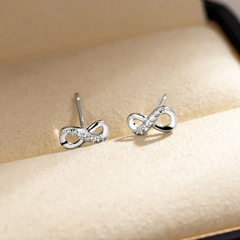 Real 925 Sterling Silver Zircon Mobius Stud Earrings para mulheres, joias personalizadas na moda, acessórios geométricos minimalistas