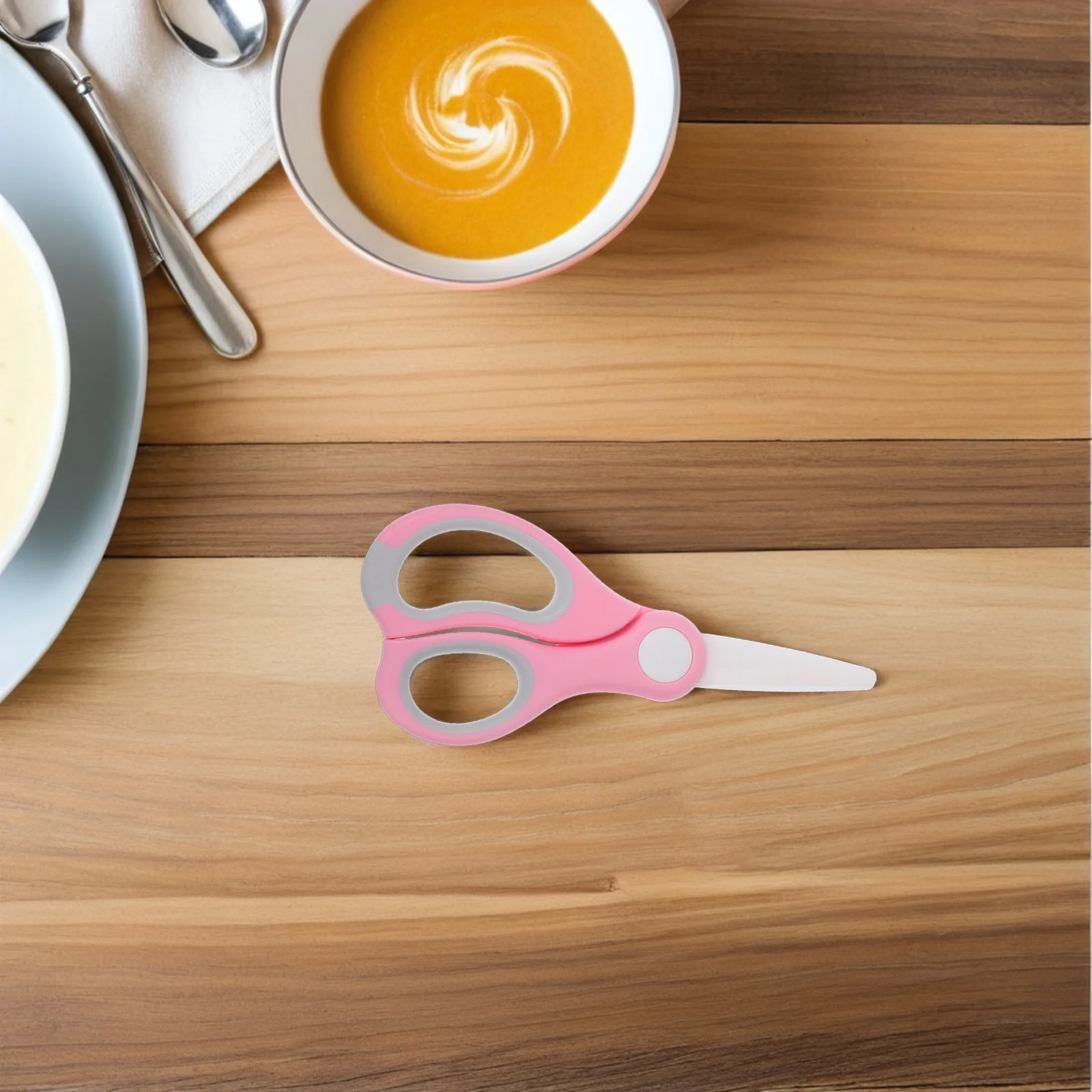 مقص طعام من السيراميك مقصات تقطيع محمولة للحوم والخضروات والفواكه وغطاء أمان وشملت مقص الطعام