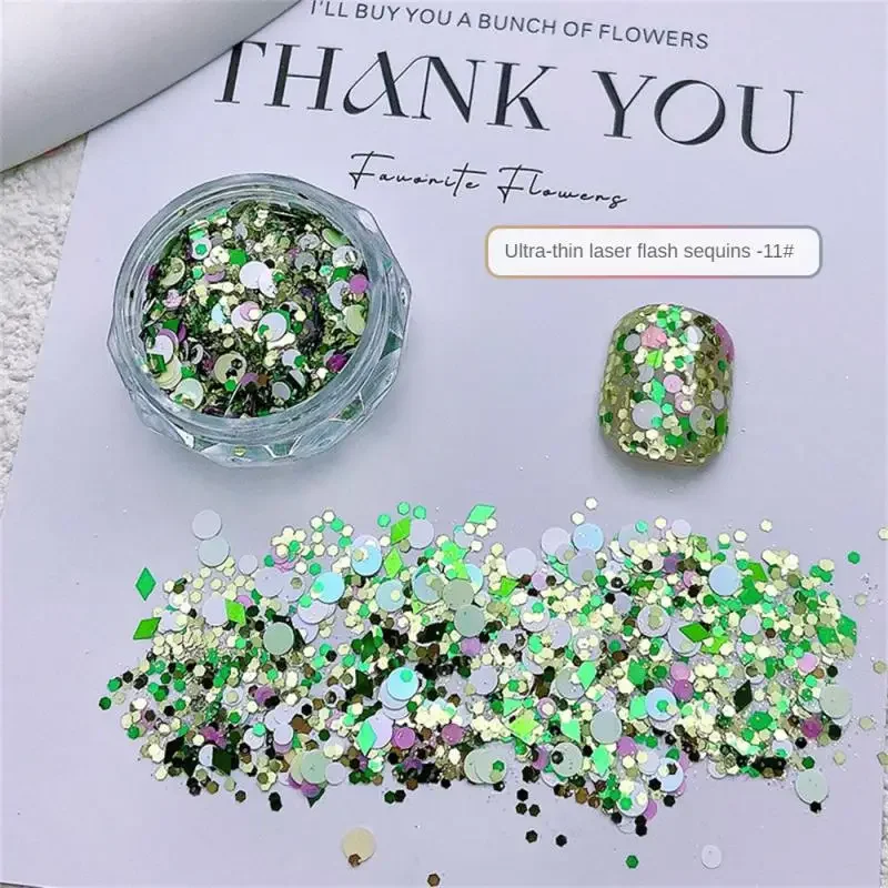 1 กล่องเล็บ 3D Ultrathin สีสันรอบเล็บ Glitter Flakes ขนาดผสม Sparkly Paillette สําหรับเล็บอุปกรณ์เสริมเล็บ