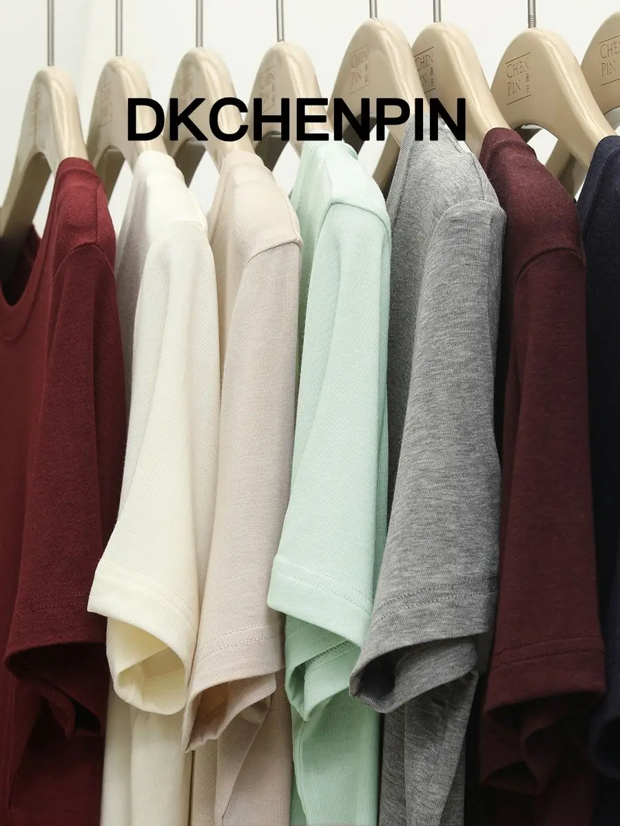 

Классическая универсальная футболка из смесовой ткани (шерсть, ацетат, лиоцелл) прямого кроя, весна 2026, женская мода GZSXSX2032