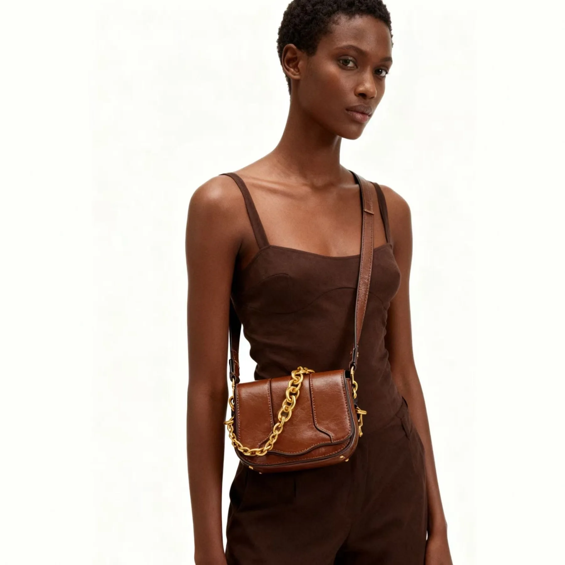 

Модные дизайнерские квадратные сумки-сэтчелы для женщин: текстурированная оригинальная ретро-сумка для подгузников, сумка через плечо, стильная и удобная.