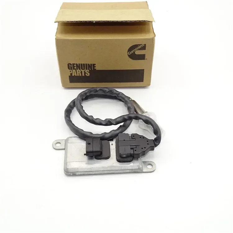 Genuine auto parts Cummins oxygen sensor 2894040 2871979 24V nox sensor 5wk97206a