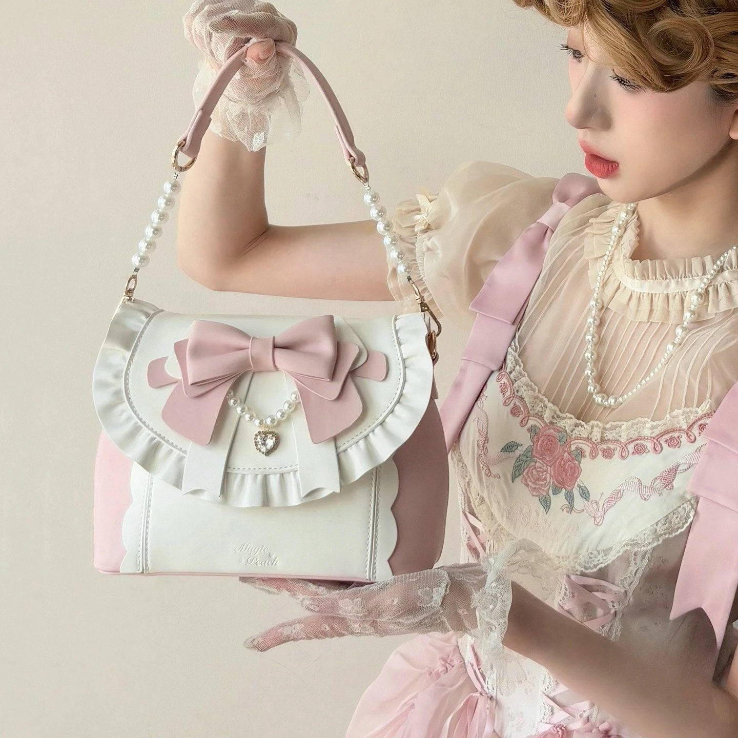 Japanese Original Pink Lolita Handbag Sweet Bow Pearl Chain Decorative Frilly Messenger Bag Cute Princess Tea Party Shoulder Bag