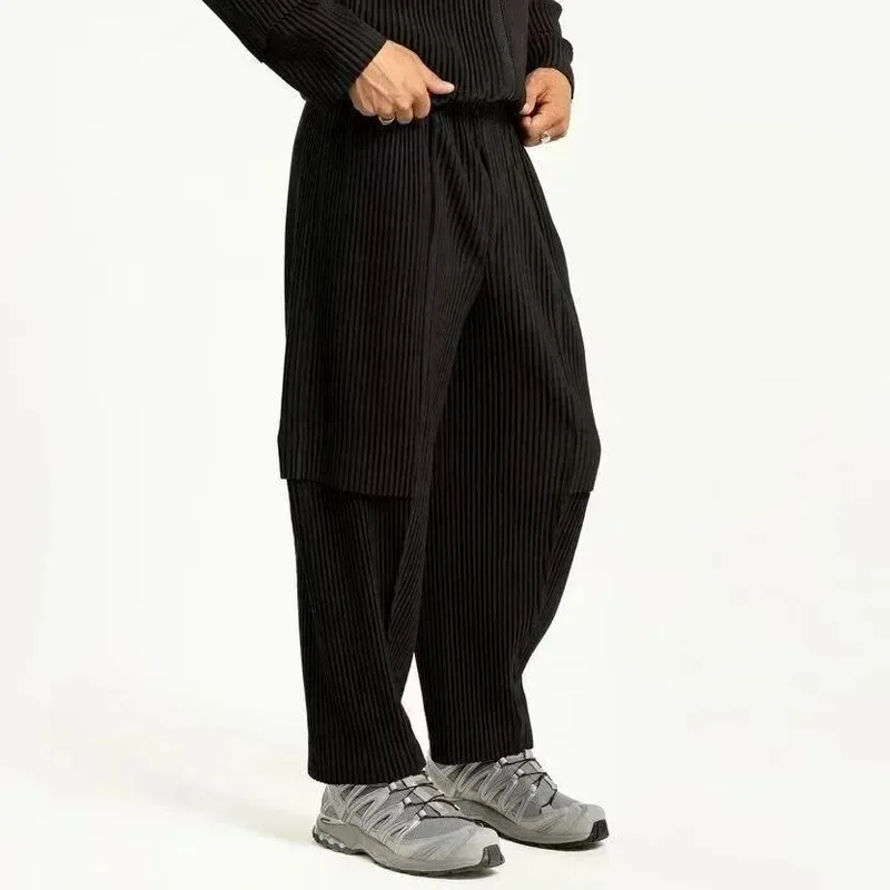 Miyake Pleated Men's Cargo Pants with Pockets, Simple Elastic Fashion Casual Minimalist Daily Commute Plus Size Fashion Trousers