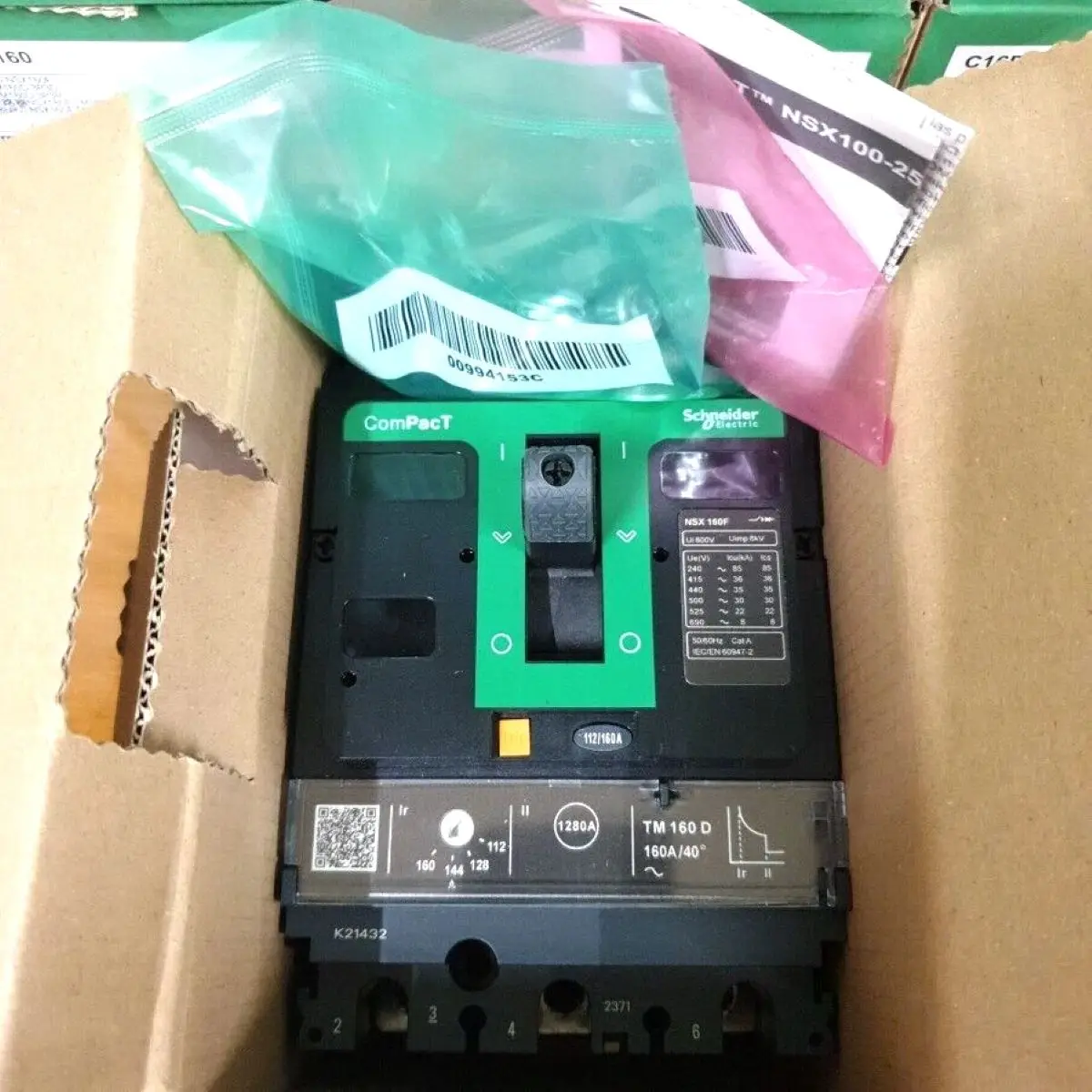 

LV430630 new model C16F3TM160 NSX160F 36kA AC 3P3D 160A TMD Circuit breaker
