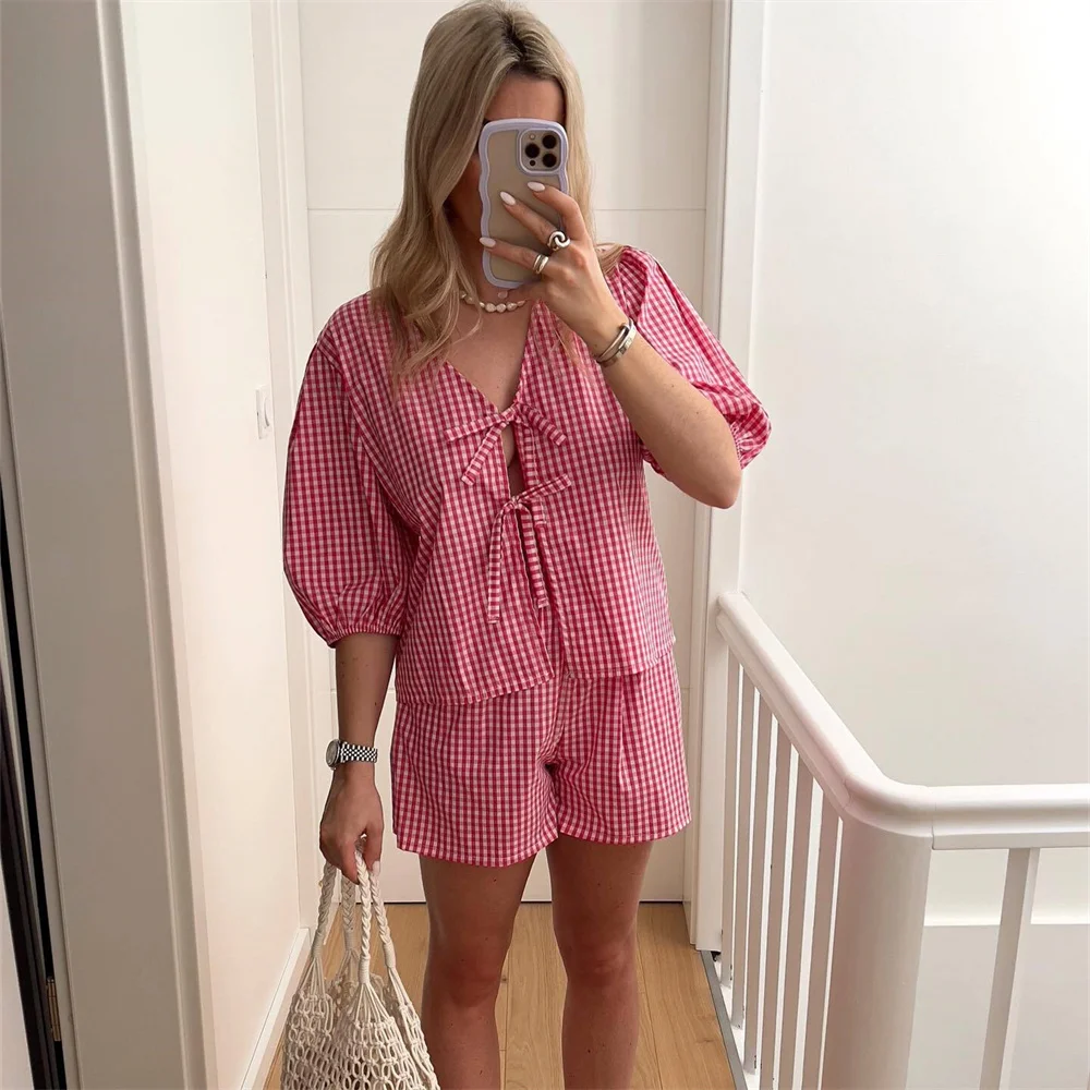 European and American Style Women\'s Summer New 2024 Fashionable Temperament Round Neck Tie Plaid Knot Top and Shorts Set