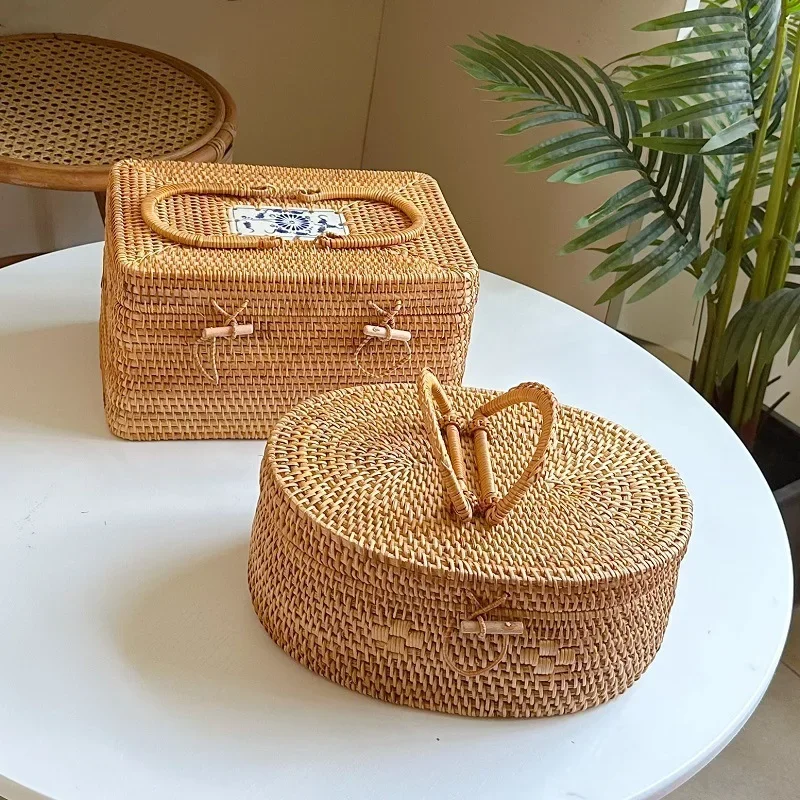 

Natural Rattan Storage Box with Handle Wicker Ornament Box Tea Set Container Picnic Bread Fruit Cake Basket Kitchen Organizer