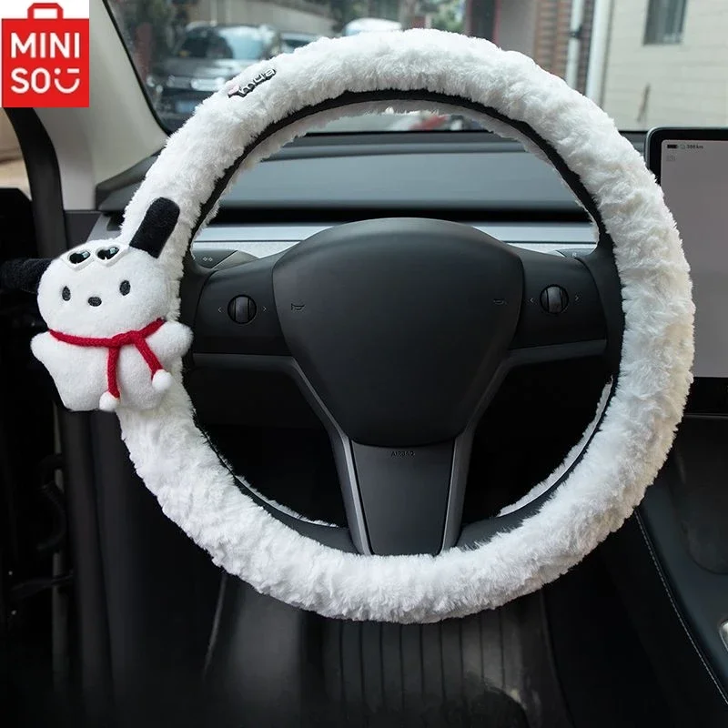 

MINISO Sanrio PachaDog Car Plush Steering Wheel Cover Cute StrawberryBear Warm Protection Handle Cover Car Cartoon Accessories