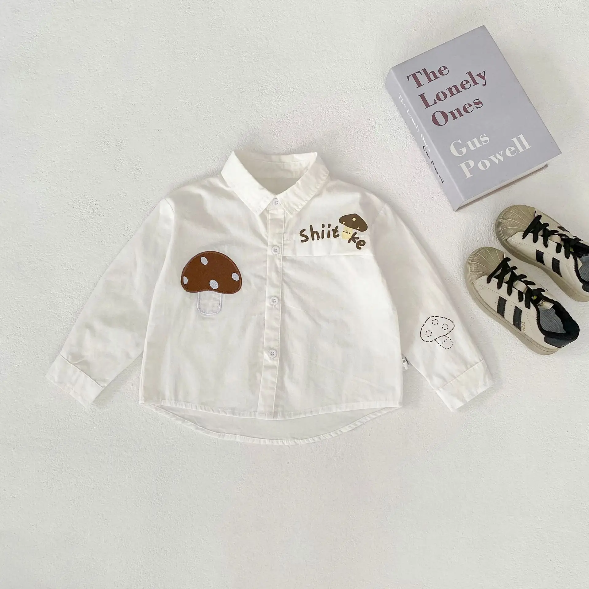 

Spring and Autumn New Style 1-3 Year Old Male and Female Baby Western Mushroom Printed Embroidered Shirt