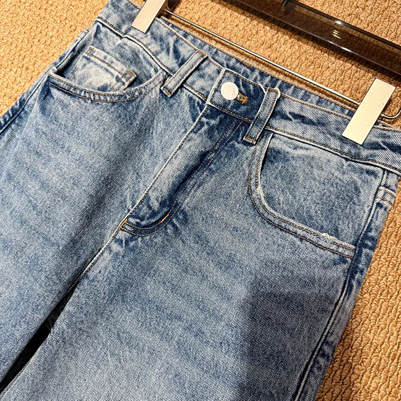 【bossa Denim】New Arrival Autumn Snowflake Print High-Waist Loose-Fit Straight-Leg Jeans for Women — Flattering & Versatile