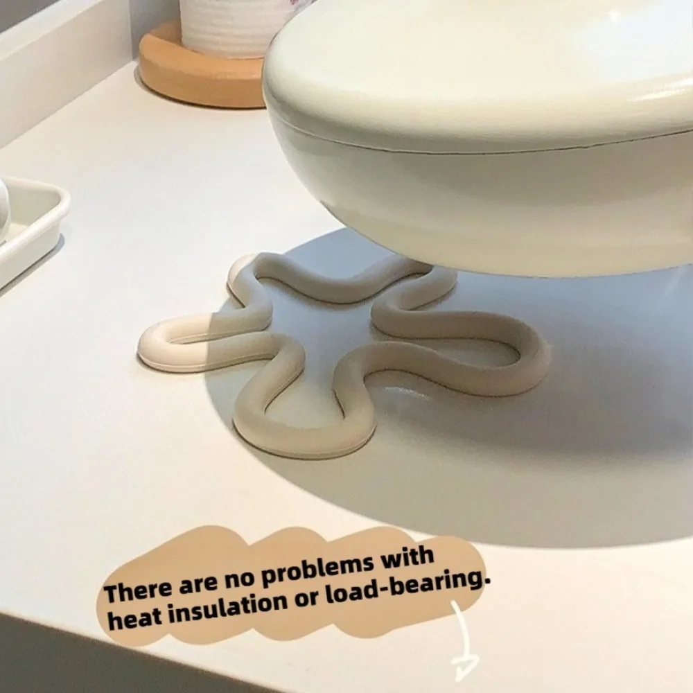 Geometrical Heat Resistant Silicone Mat Drink Cup Coasters Non-slip Pot Holder Table Placemat Kitchen Accessories Coasters Pads