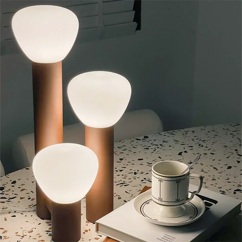 Włochy Design Lampa Stołowa Nowoczesny Minimalistyczny Szklany Klosz Kreatywna Lampka Biurkowa Do Salonu Kawa Sypialnia Nocna