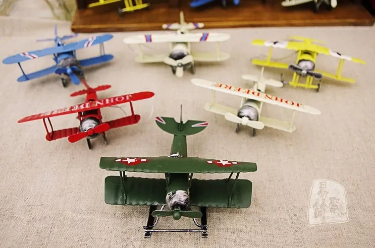 

6pc/set Creative Vintage Metal Plane Model Retro Aircraft Glider Biplane Toys Home Decoration kids toys for Christmas Birthday