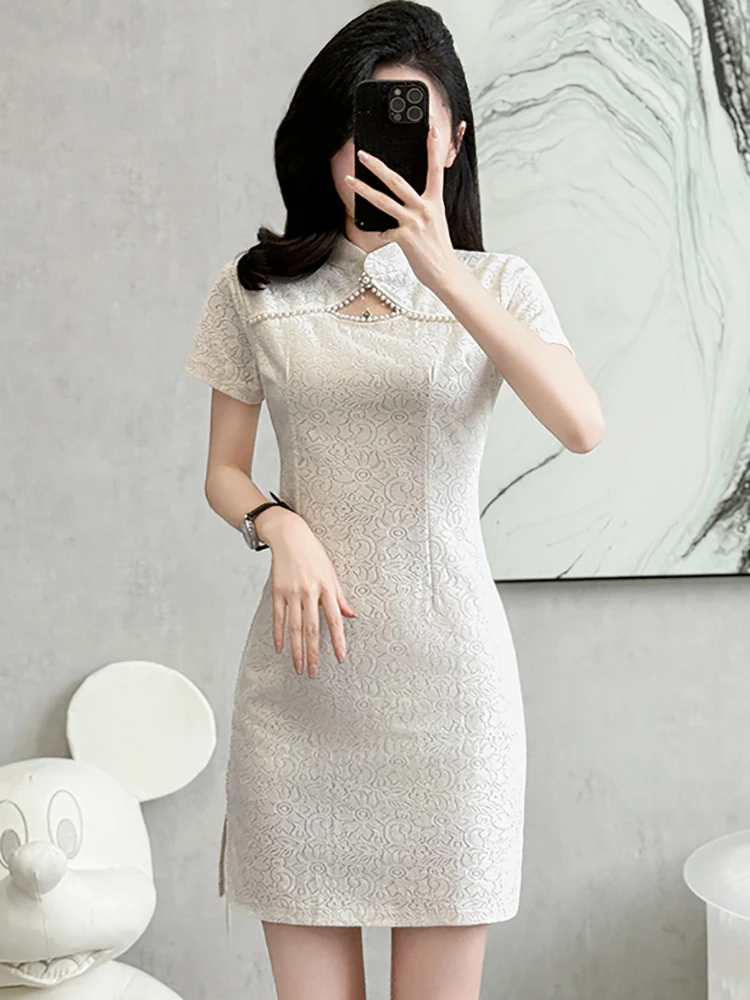 2025 ホワイトレースジャカードシックなビーズ中空アウトショートドレス女性エレガントな高級パーティードレス夏の韓国ボディコンナイトドレス