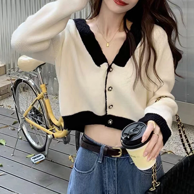 

Korean Version of the V-neck Small Fragrance Slim Short Cardigan Sweater Women's Coat Lazy Retro Long Sleeved Sweater