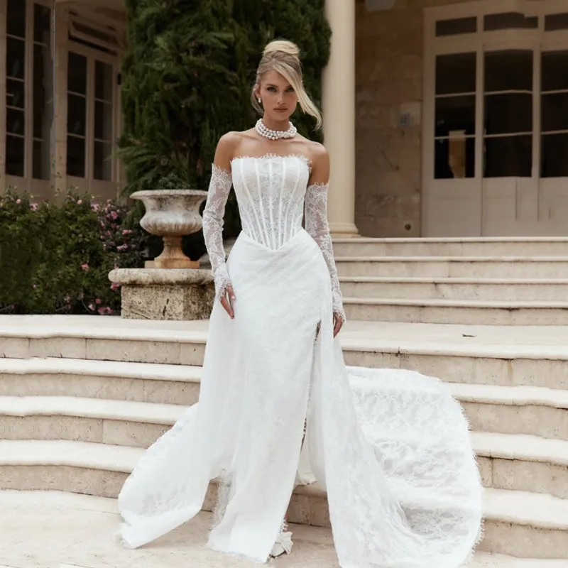 

Customized Luxury Lace Appliques Mermaid Wedding Dresses White Sexy Strapless Backless Sleeveless High Slit Bridal Gowns 2025