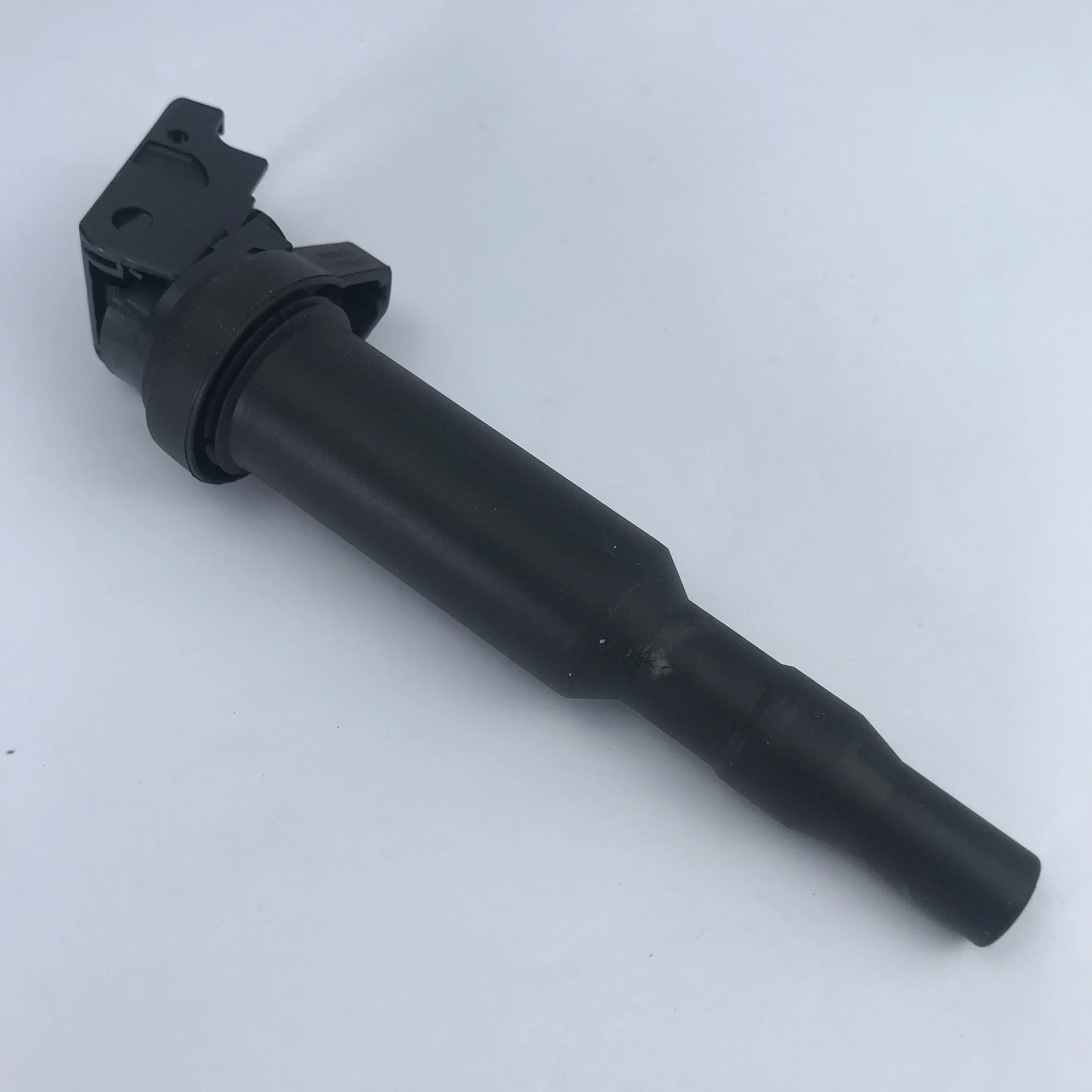 قسط 12137594937   ملف الإشعال - مثالي لسيارات BMW 1-7 Series مثل 125I، 325XI، 535I، 740I و645CI GT