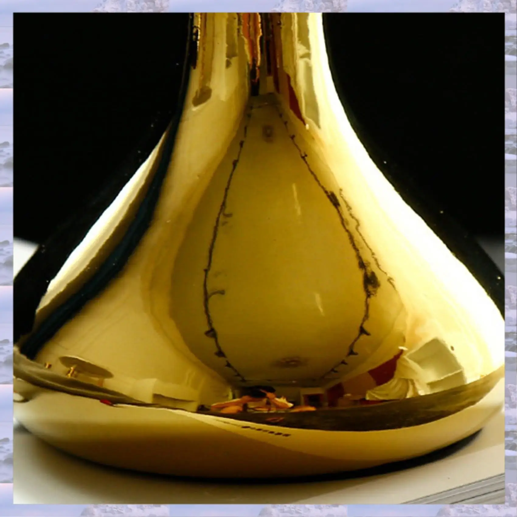 

Скандинавское украшение для домашнего офиса, настольные роскошные вазы с покрытием, позолоченная ваза, ваза для сушеных цветов, ваза, современная мини-ваза