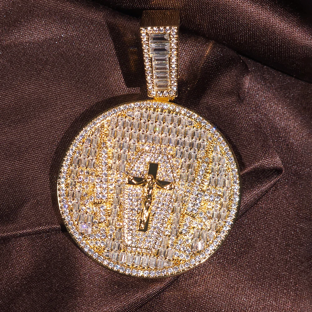 Naszyjnik z krzyżem Jezusa ICEC, zawieszka w stylu hiphop dla mężczyzn i kobiet, łańcuszek sznurkowy, religijne zawieszki z krucyfiksem dla rapera, rockera, prezent dla niego