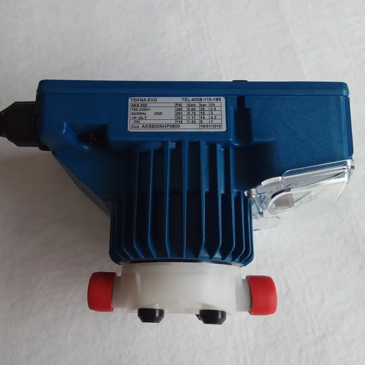 سيكو إيطاليا مضخة القياس الكيميائية الملف اللولبي Aks مضخة الجرعات لمعالجة المياه