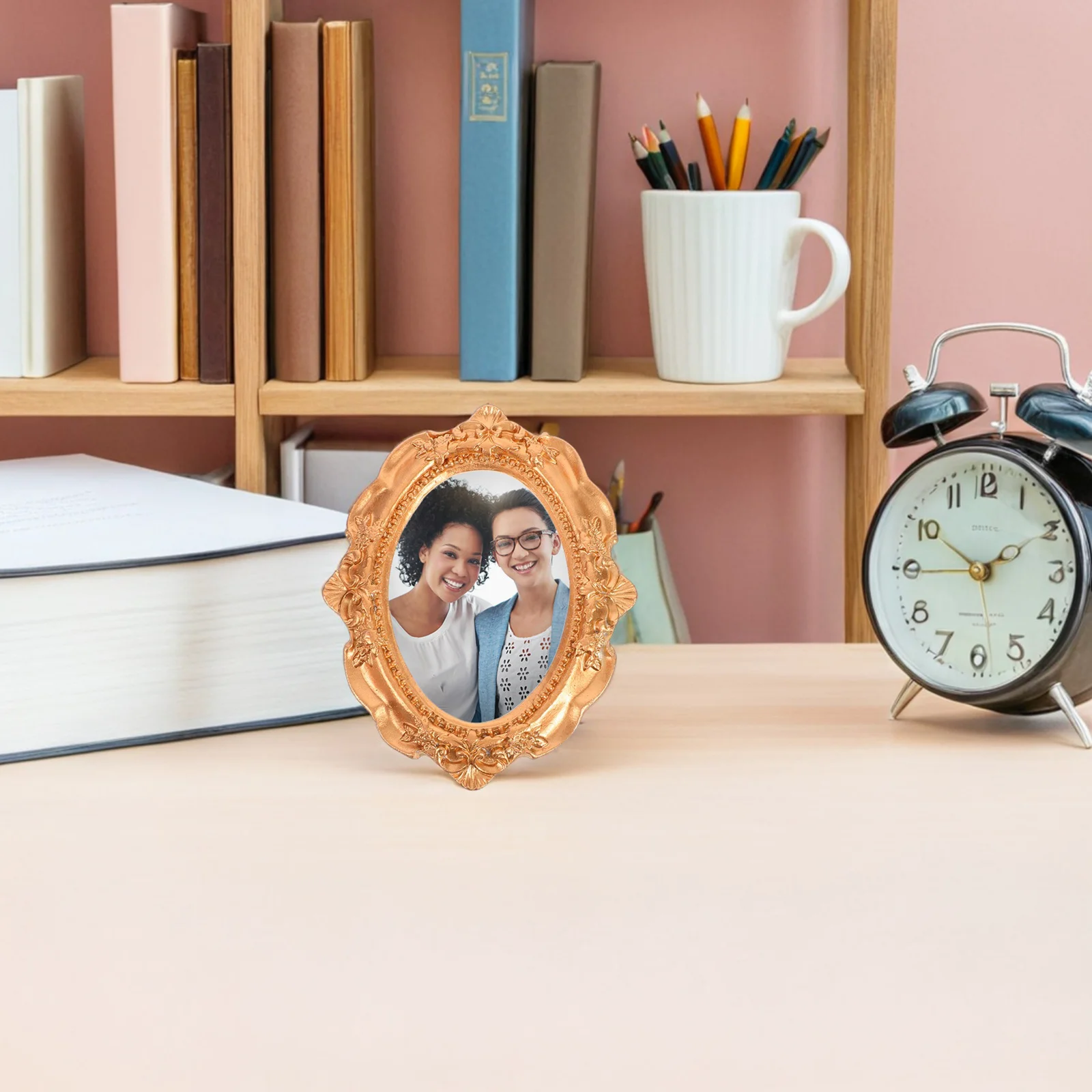 

3Pcs Mini Picture Frame Resin Retro Small Photo Frame Ornament for Jewelry Display Decorative Vintage Home Decor