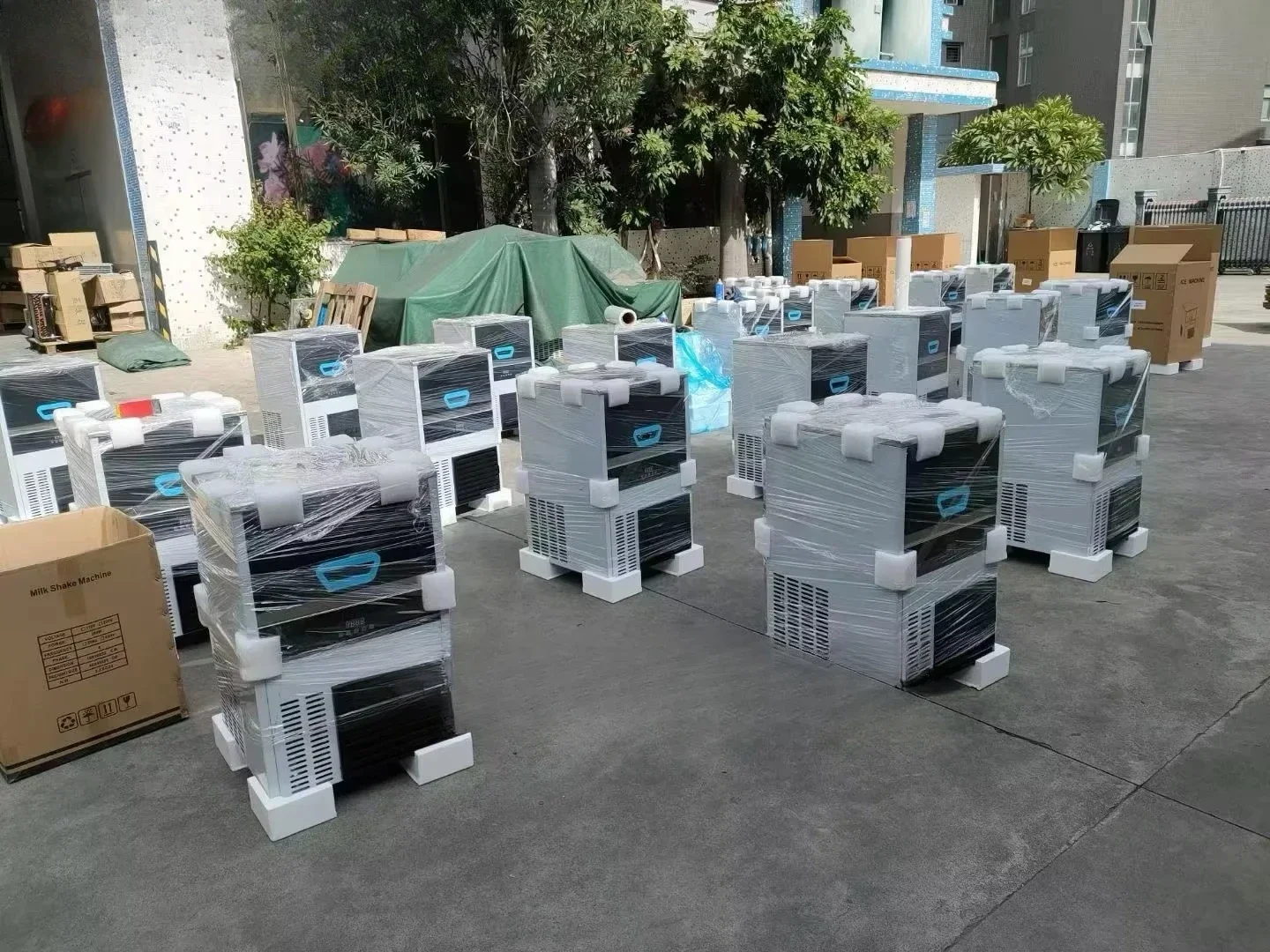 

60 кг горячая продажа льдогенератор из нержавеющей стали коммерческие мини-машины для изготовления кубиков льда заводская цена