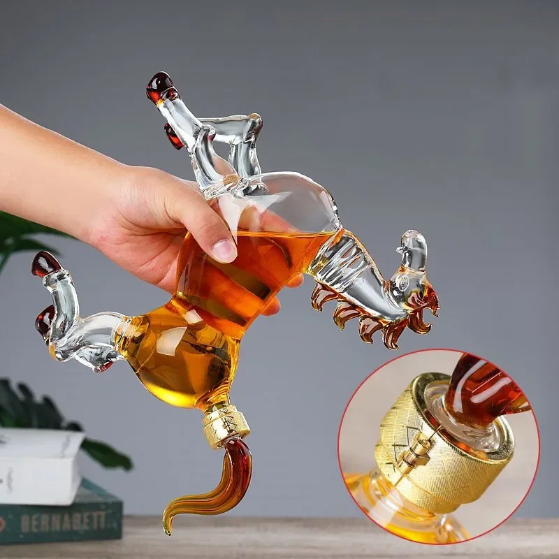 whiskey decanter lead-free glass Alcohol Bottle for Liquor Scotch Bourbon 1000ML Chinese Zodiac horse shaped