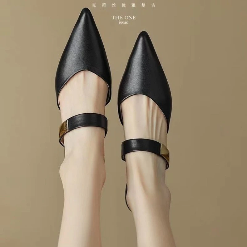 2025 Women Kitten Heels Mules Golden Rivet Pointed Toe Summer Sandals Fashion Beige Ladies Casual Med Heels Shoes