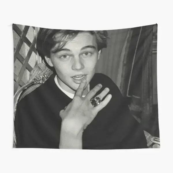 Jeune Leonardo Dicaprio Black And White  Tapestry Printed Wall Decor Decoration Hanging Colored Beautiful Room Bedspread Home