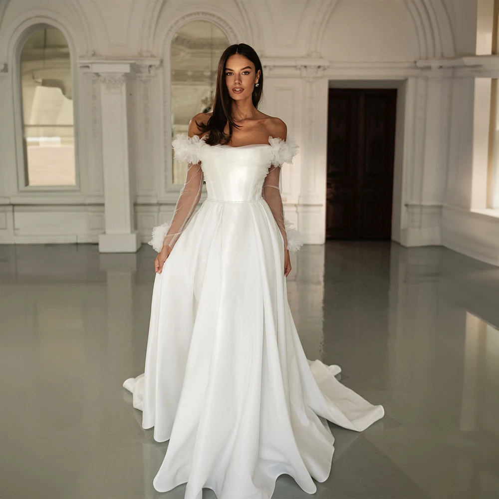 Boat Collar Satin Modest Wedding Dress for Women Satin A-line Court Wedding Gown with Removable Sleeve vestidos de novia