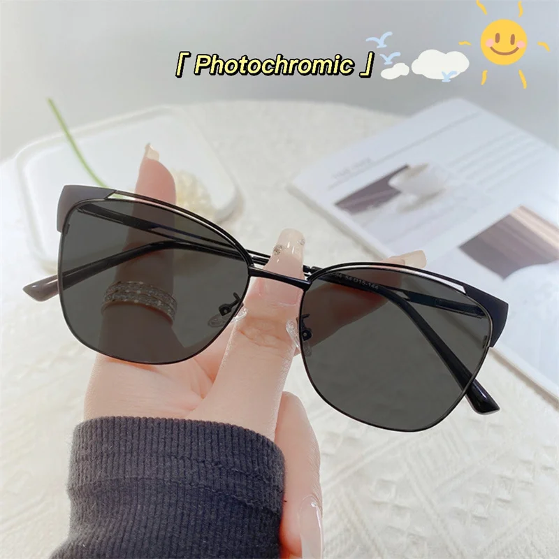 Fashion Brand Design Retro Cat Eye Metal Frame Photochromic Anti Blue Light Computer Women Reading Glasses Degrees  0 To +600