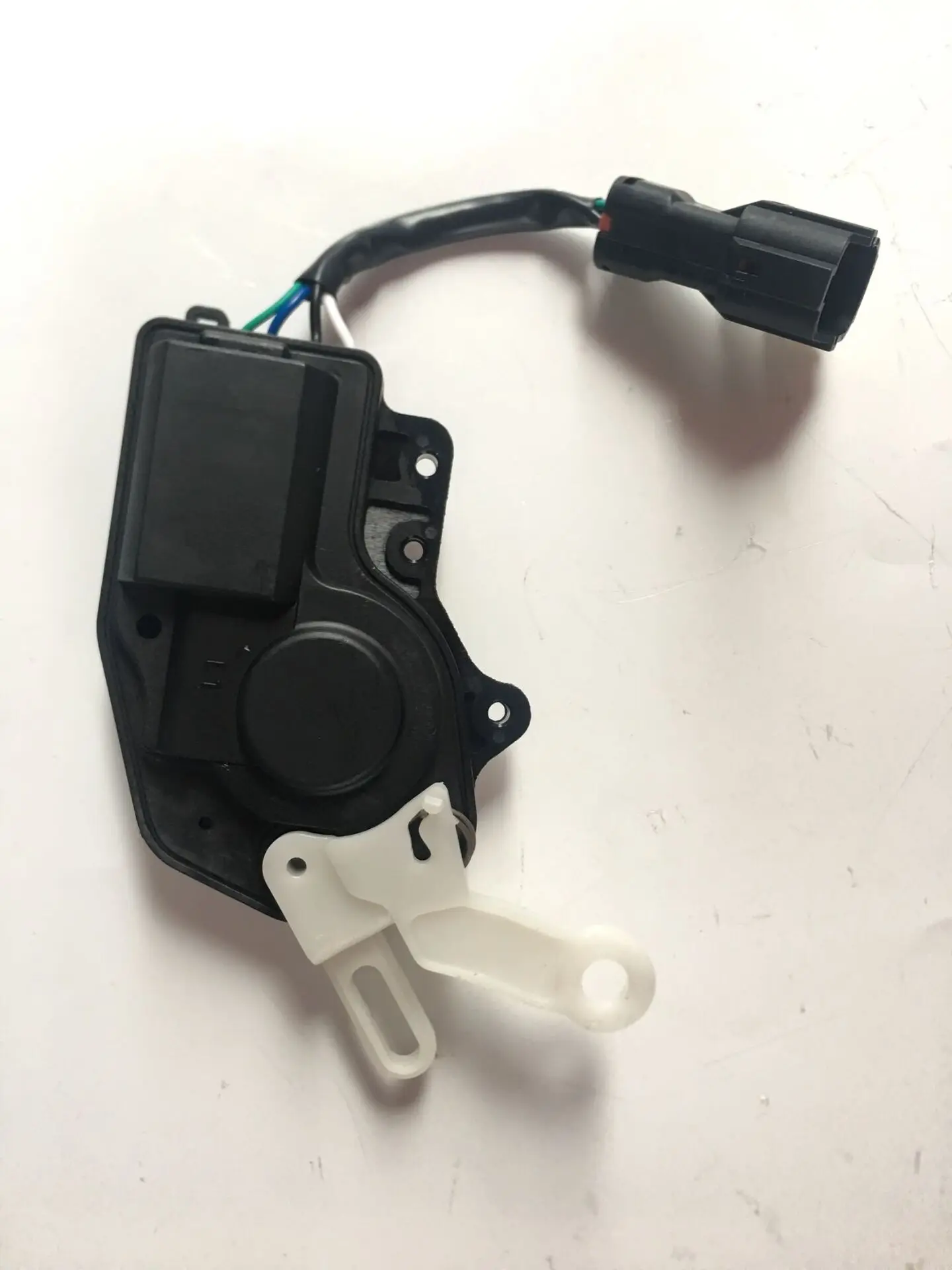 FOR SAIC Maxus G10 Central Door Locking Machine Motor Locker Motor Central Locking Motor Chase G10 Central Control Motor