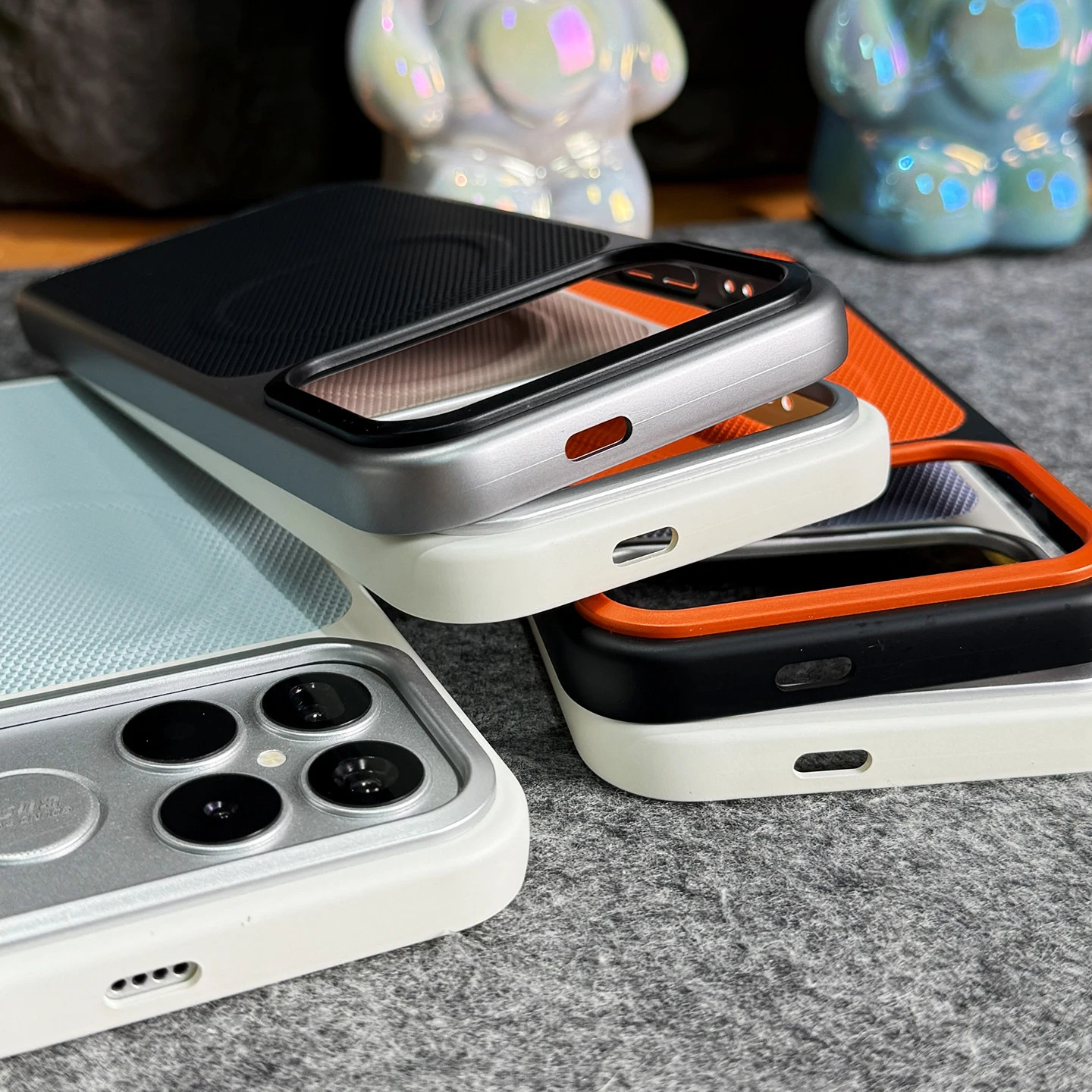 Luksusowe etui biznesowe z trójkątną teksturą, wykonane ze skóry PU i twardego PC, do Xiaomi POCO F8 Ultra Mi 17 Pro Max, z magnetycznym bezprzewodowym ładowaniem. — zdjęcie produktu 4