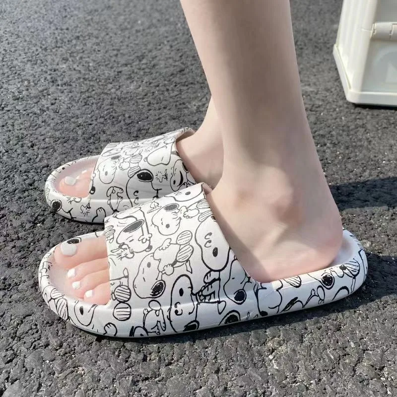 Miniso New Thick Bottom Puff Snoopy Slippers Kawaii Slippers Summer Outdoor Wear Indoor Home Breathable Thick Sole Anti Slip