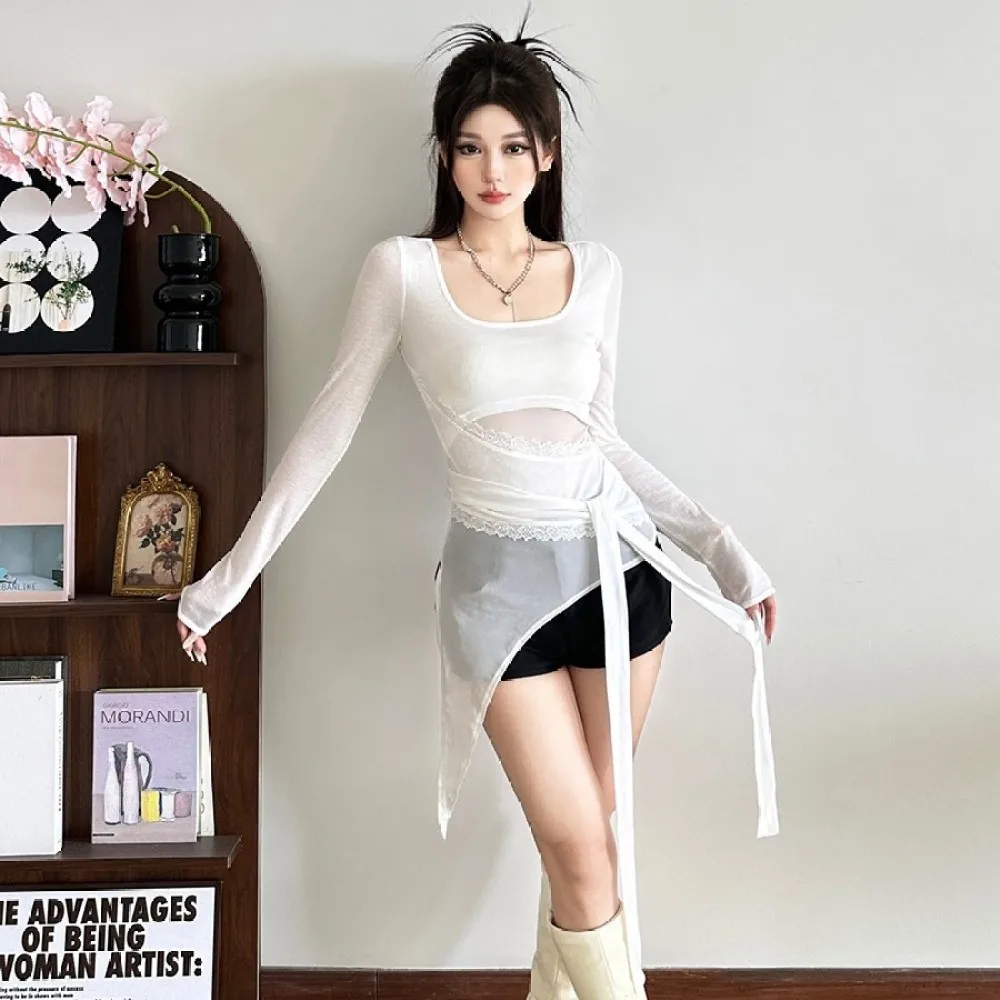 SylCue الدانتيل المرقعة تي شيرت امرأة U طوق كم كامل شبك الشريط غير النظامية تصميم هيم شارع العليا موضة ملابس أنيقة #2