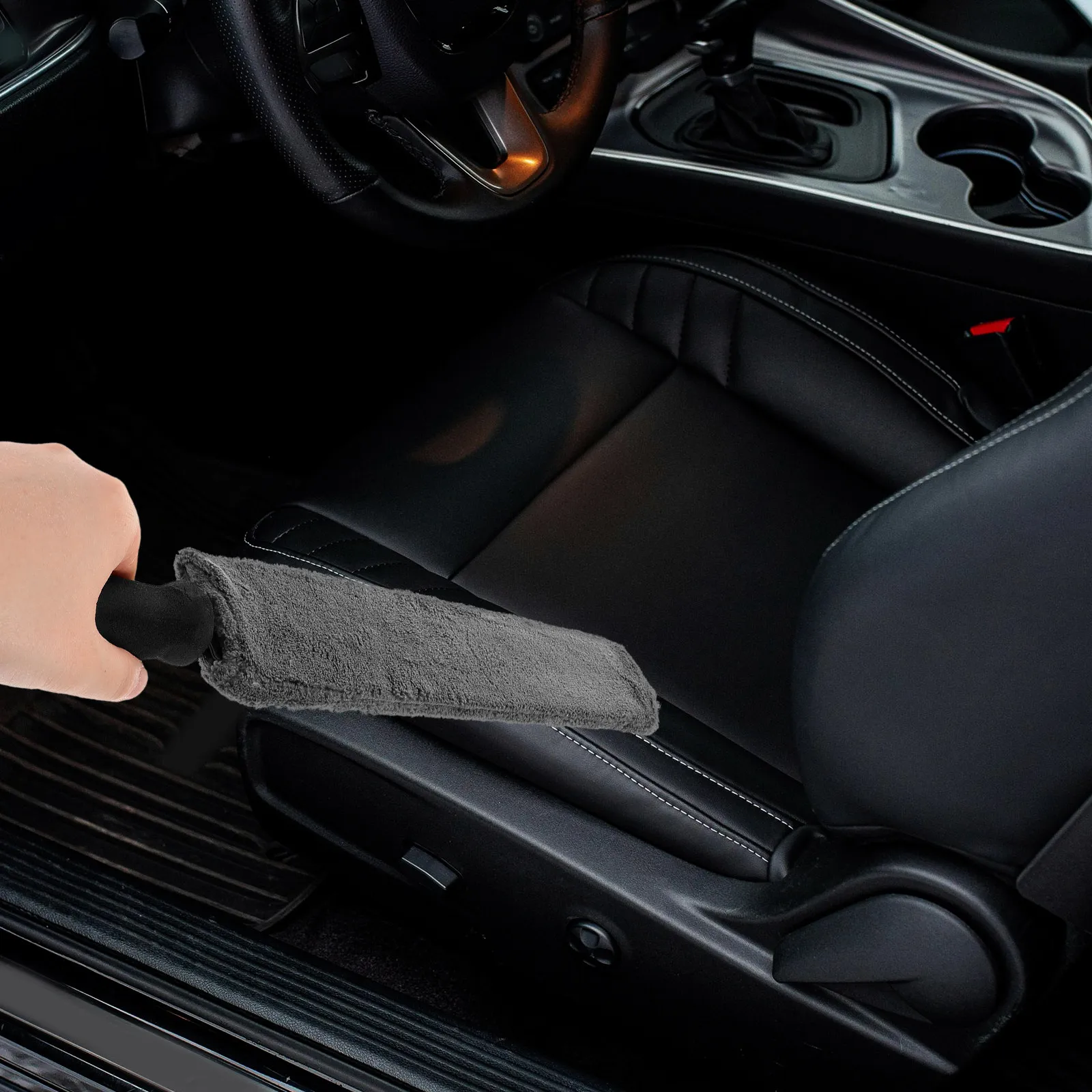 Automotive Interior Cleaning Brush Compact Ergonomic Car Air Conditioner Vent Brush for Dash Crevices Home Office Keyboard Dust