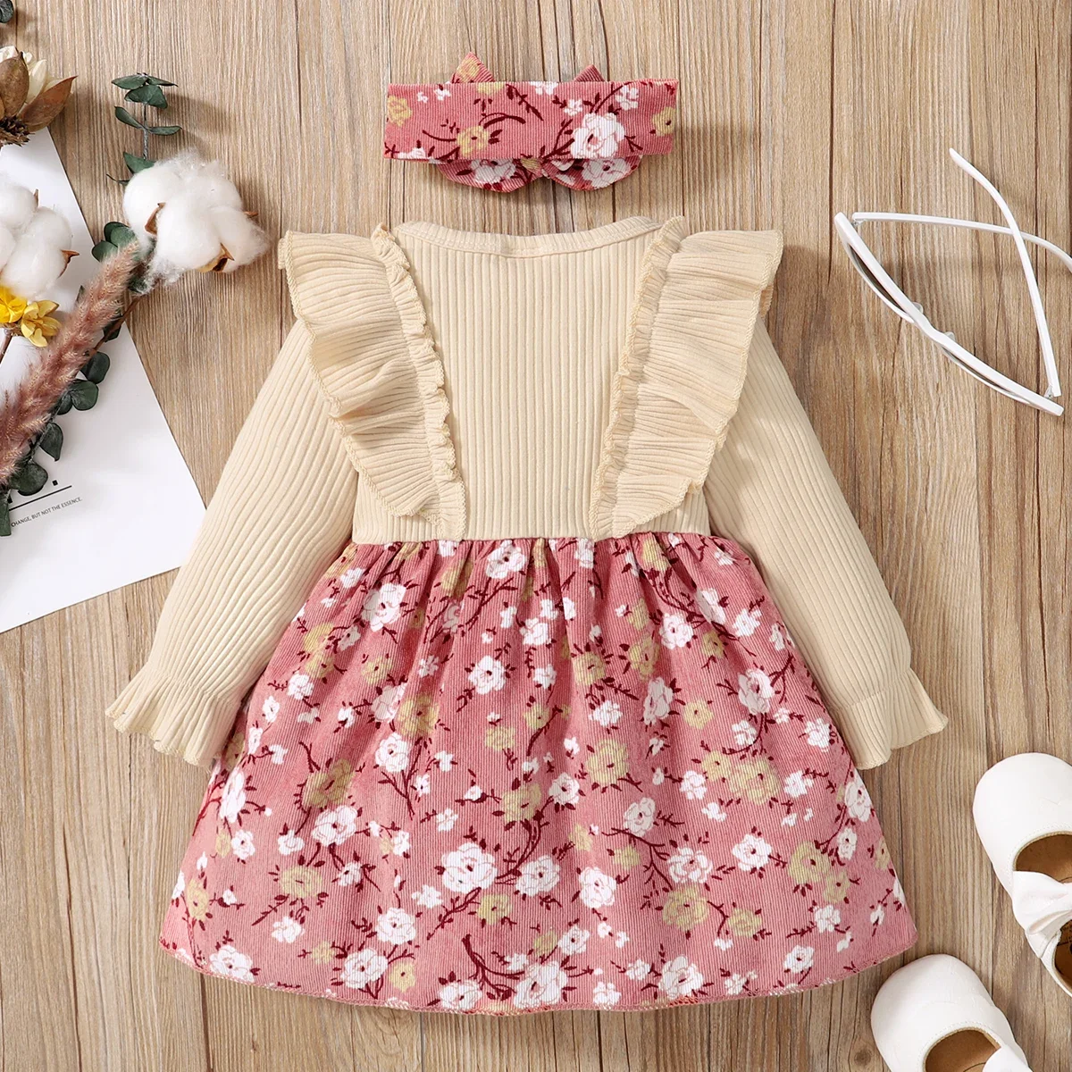 PatPat 2pcs Baby Ribbed Ruffle Long-sleeve Splicing Floral Print Corduroy Dress Set Soft and Comfortable Basic Style