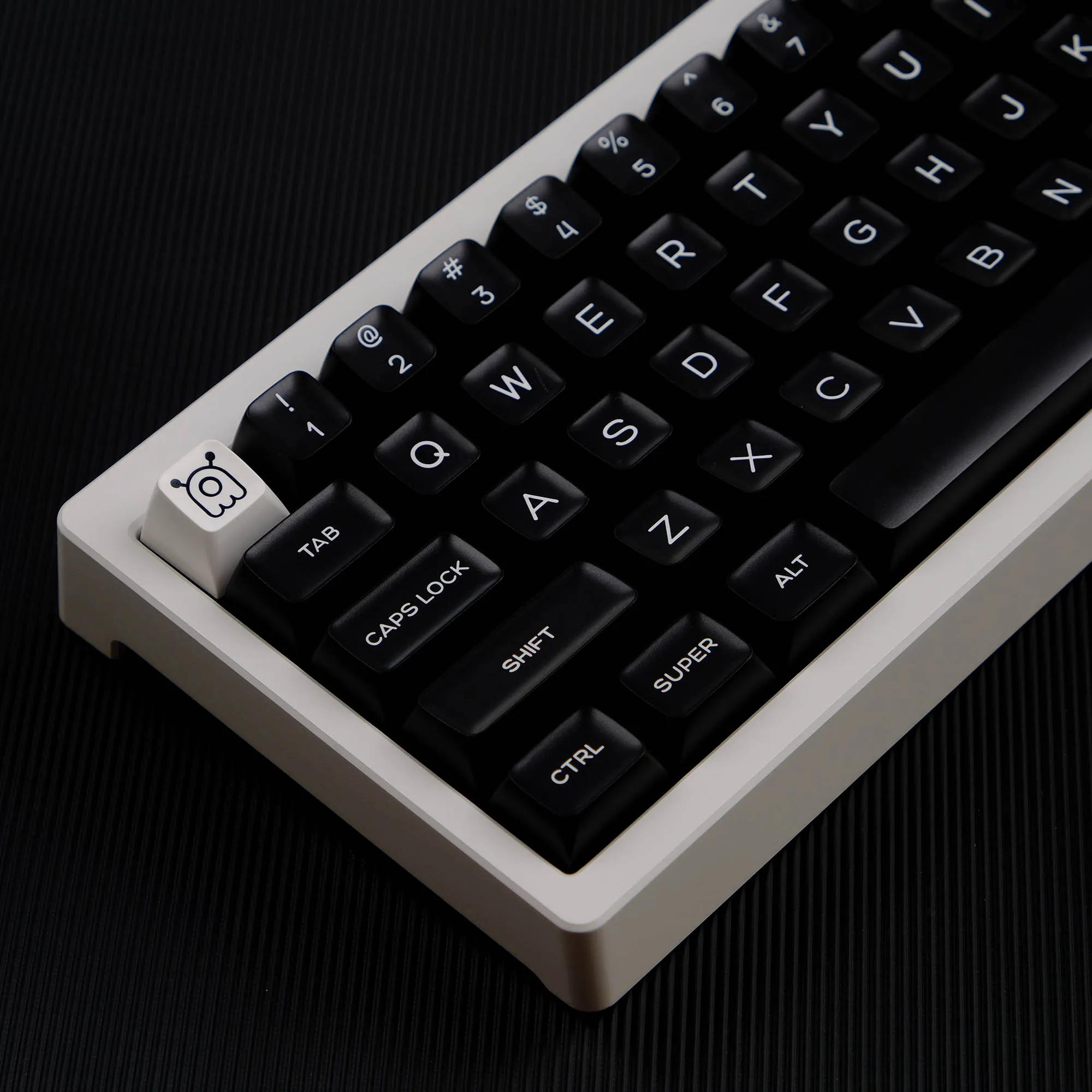

160 клавиш Double Shot PBT Keycaps SA Profile белая на черной клавиатуре, колпачки для клавиш Gateron MX, Механическая игровая клавиатура