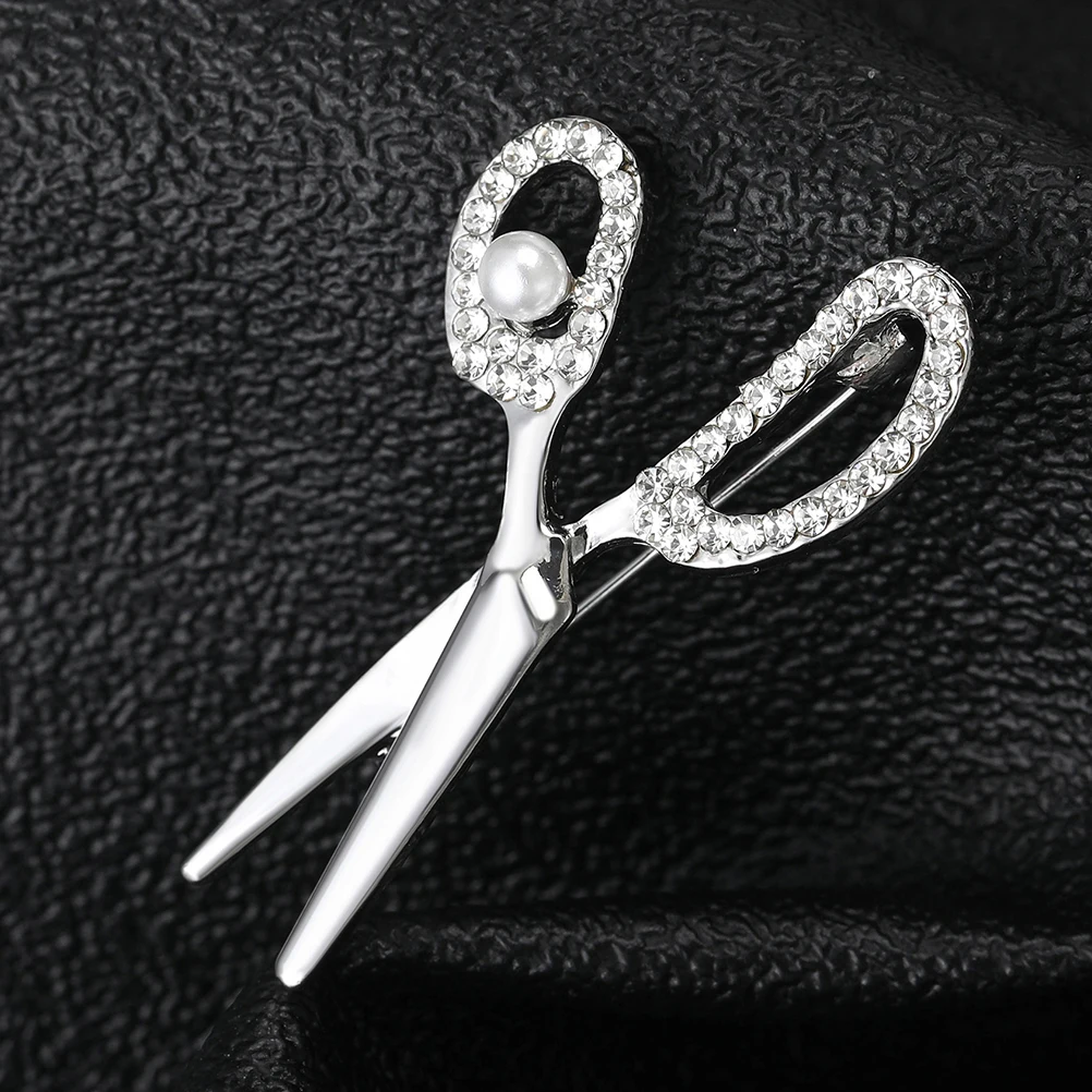 

Rhinestone Brooch Scissors Decor Lapel Pin For Women Corsage Fashion Jewelry for Clothes Accessories Women Party Backpack