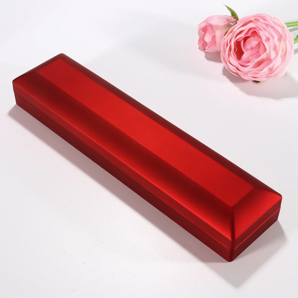 Led Jewelry Box Lighted Dustproof Waterproof Rubber Material Durable Elegant Design Gift For Necklace Ring Storage Display Red
