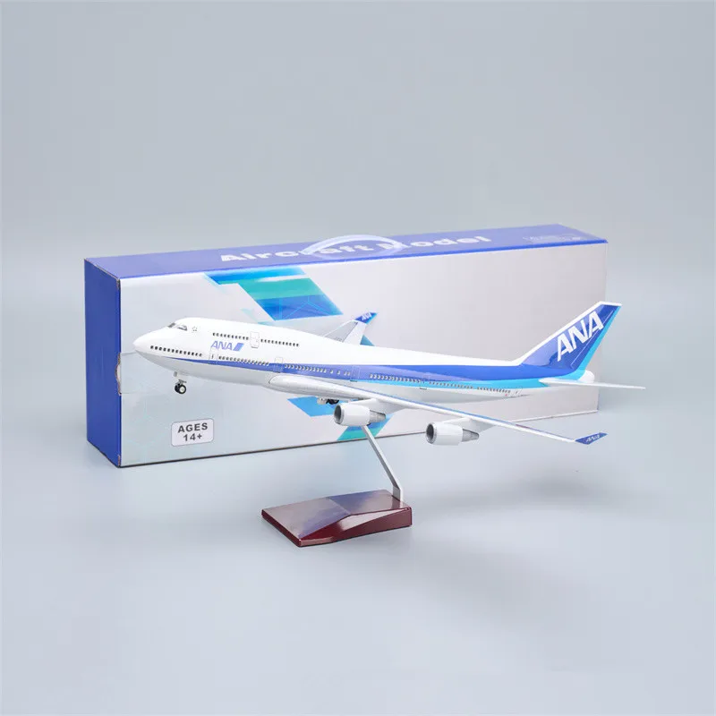 

Масштабная модель самолета ANA Airways 747 (1:150, 47 см) с подсветкой колес, литая из смолы, для коллекции, демонстрации, подарков и для фанатов