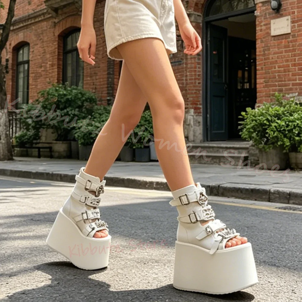 Plateau-Sandalen Knöchelstiefel aus Leder Einfarbig mit Gürtelschnalle und Metalldekor Damenschuhe Runde Zehenkappe Höhenerhöhend Luxuriös Sommer Neu