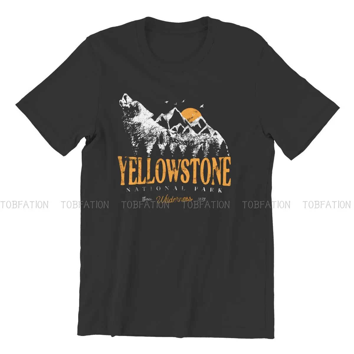 Yellowstone National Park Wolf Mountains Newest TShirts Camping Men Style Fabric Streetwear T Shirt Round Neck Oversized