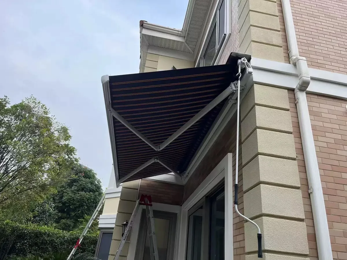 Hot Sale Manual Retractable Outdoor Sun Shade Canopy Patio Awning for Outdoor Living