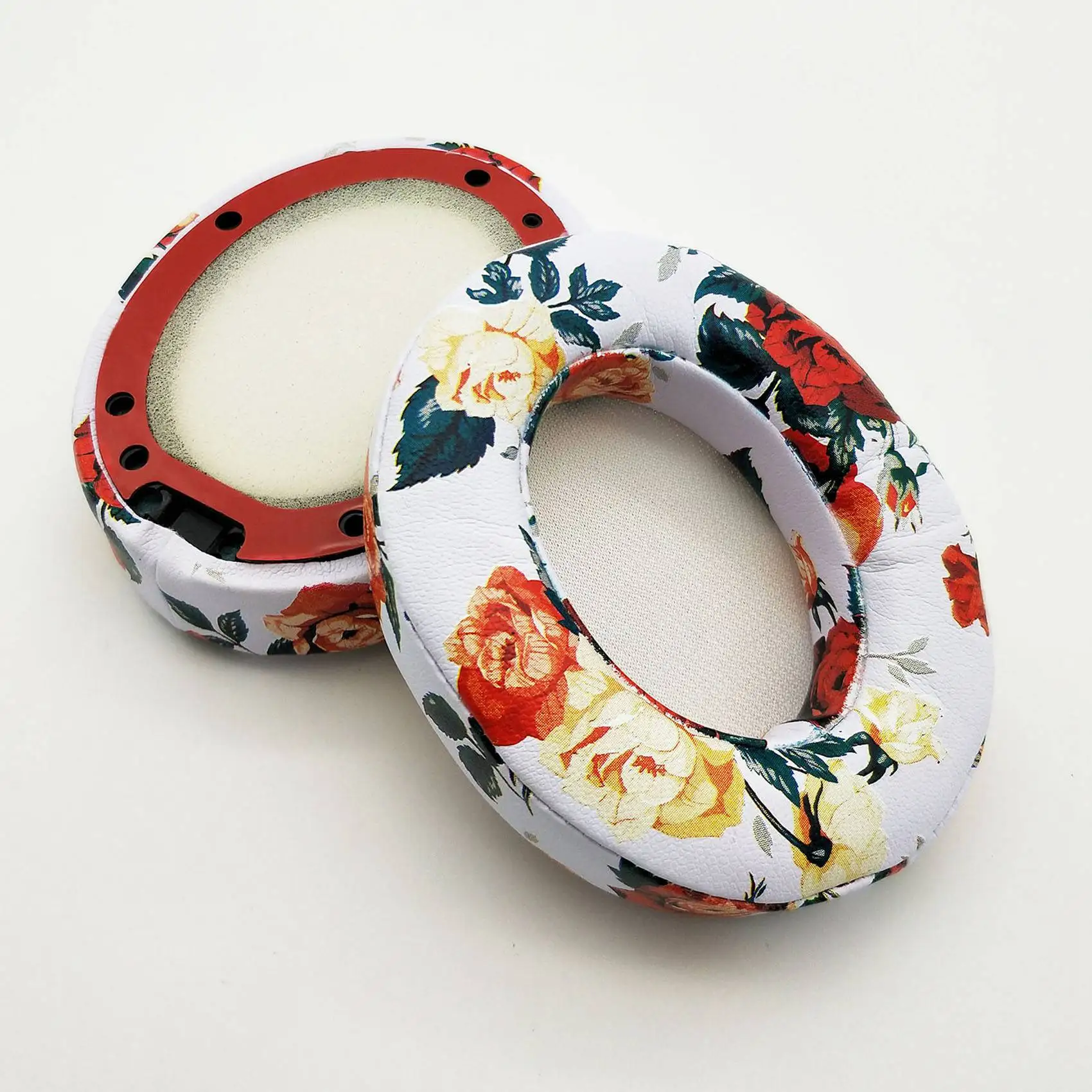 แผ่นรองหูฟังโฟมรองหูสำหรับหูฟัง Monster Beats Studio 2 3 2.0 3.0แผ่นรองหูฟังฟองน้ำสำหรับเปลี่ยน (A)