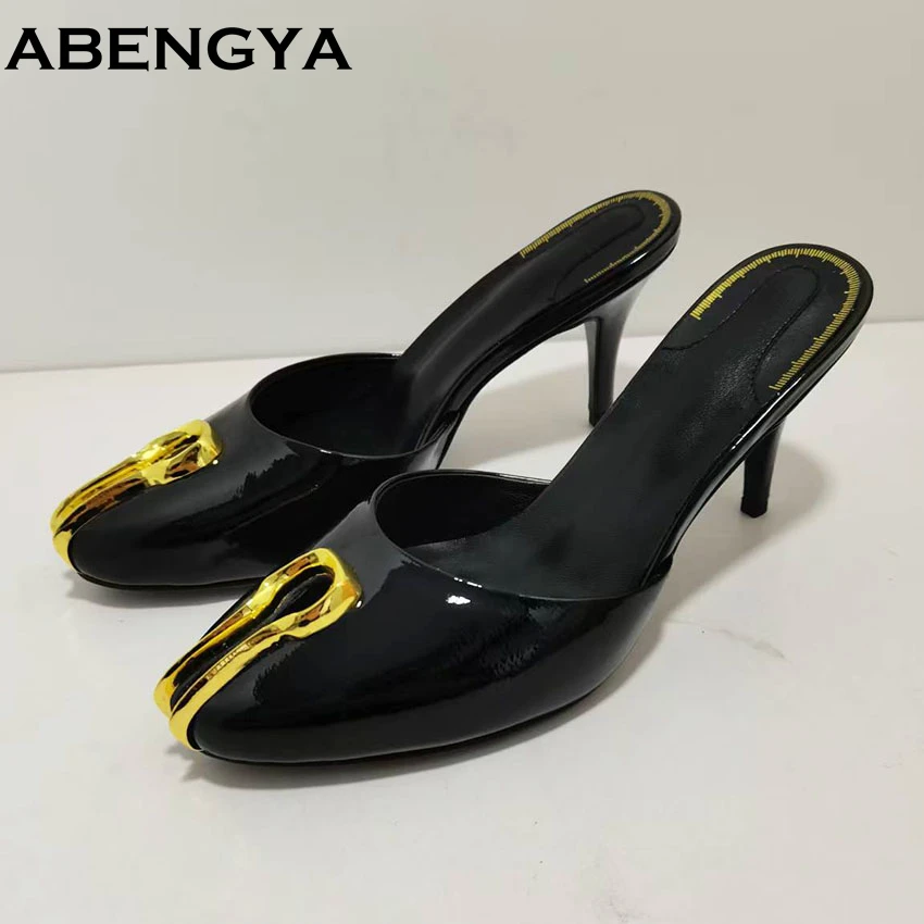 

Runway Black Leather Modern Slippers Women Summer Slides Thin Heels Party Shoes For Women Metal Decor Sandalias Mujer 2025